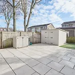 Host & Stay - Aidan Gardens