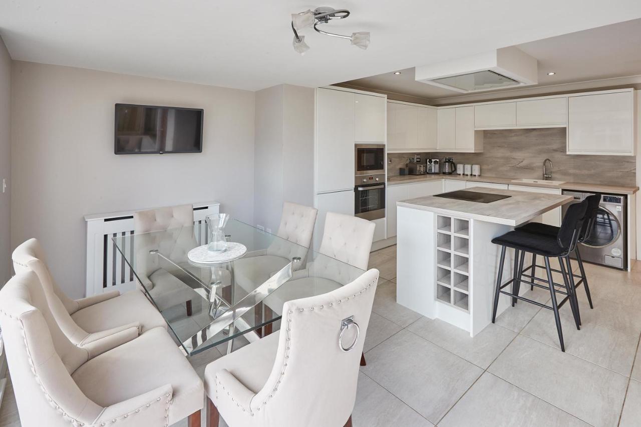 Host & - Aidan Gardens Holiday home *