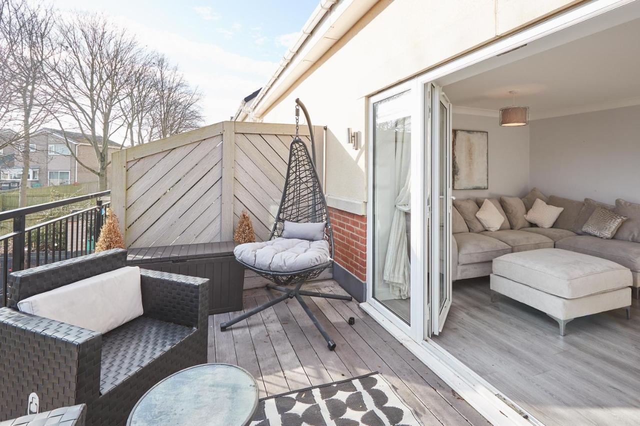 Host & - Aidan Gardens Holiday home